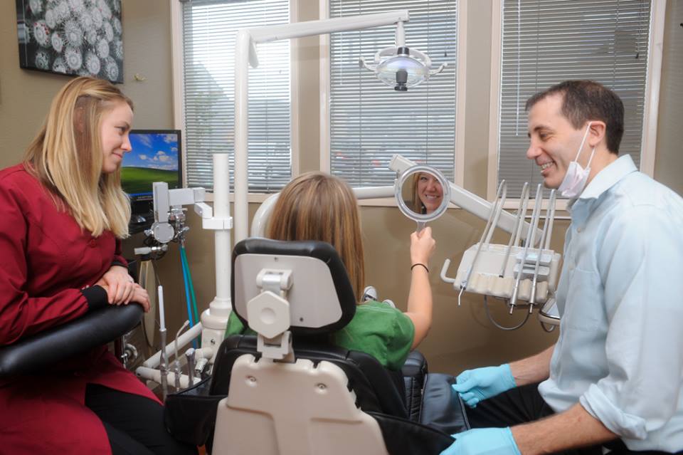 Dental Assistant positions at 32 Pearls Seattle and Tacoma